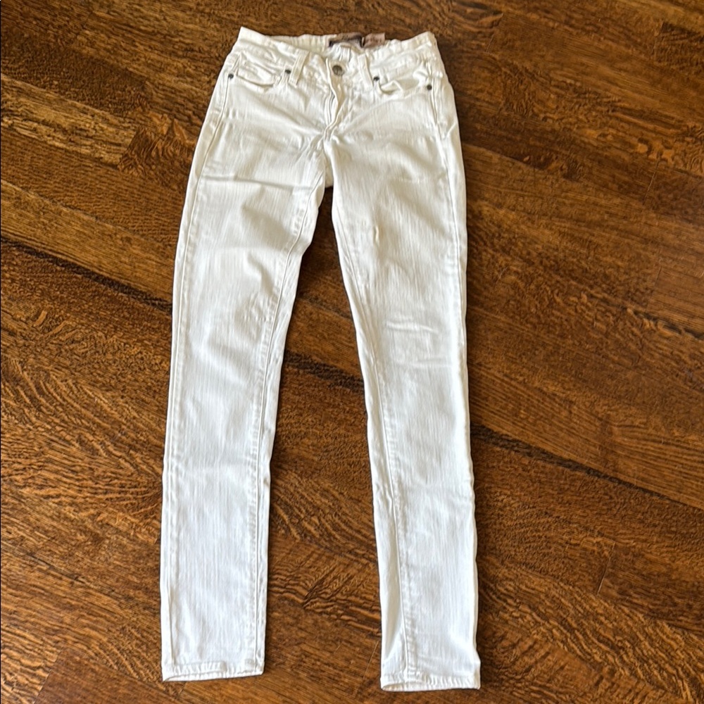 White Skinny Jeans